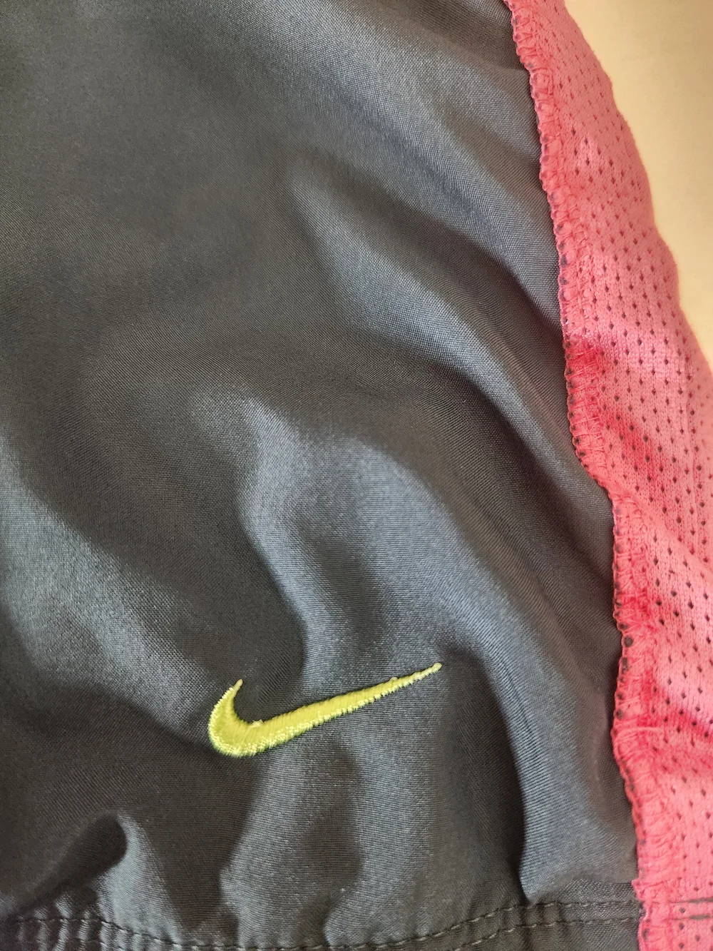 NIKE Women's XL running Navy Blue and Pink Athletic Running Shorts
